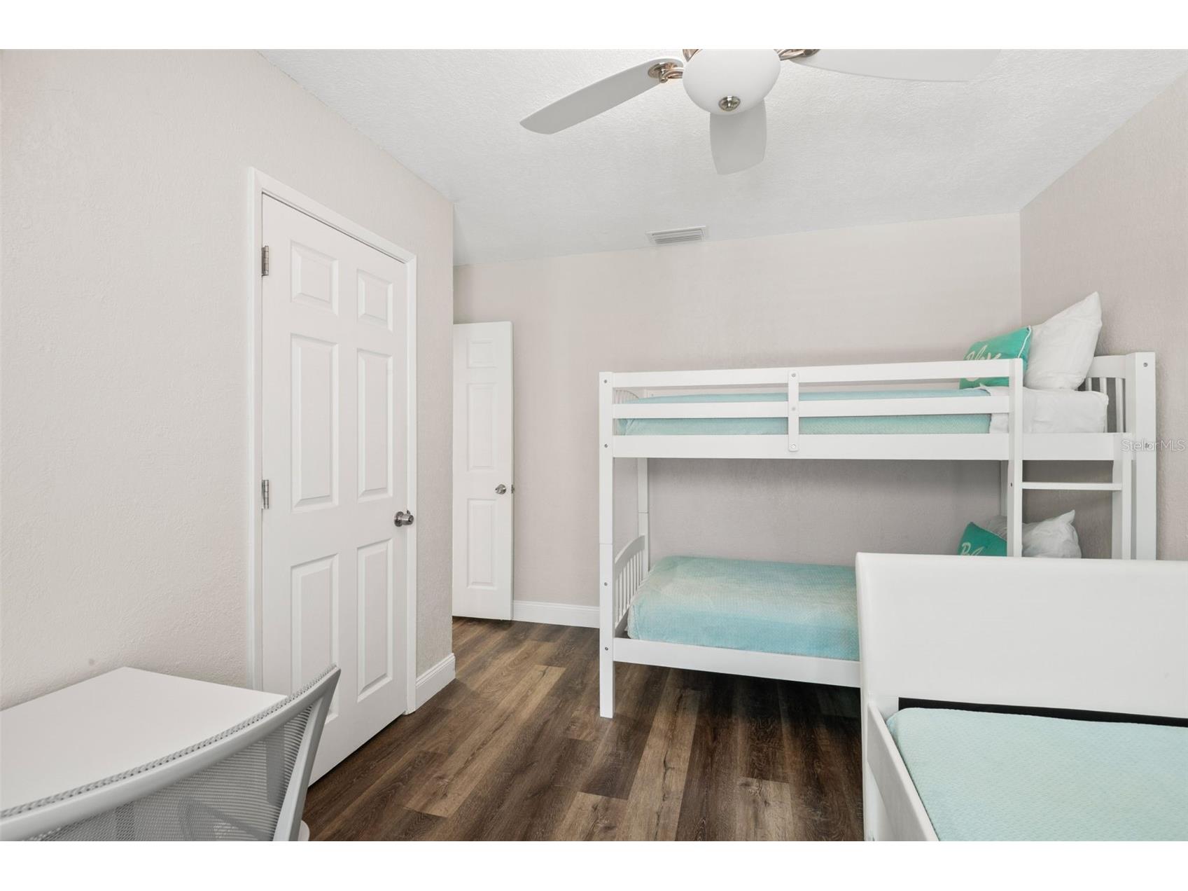 1339 Buckingham Drive Clearwater FL 33756 TB8465986 image32