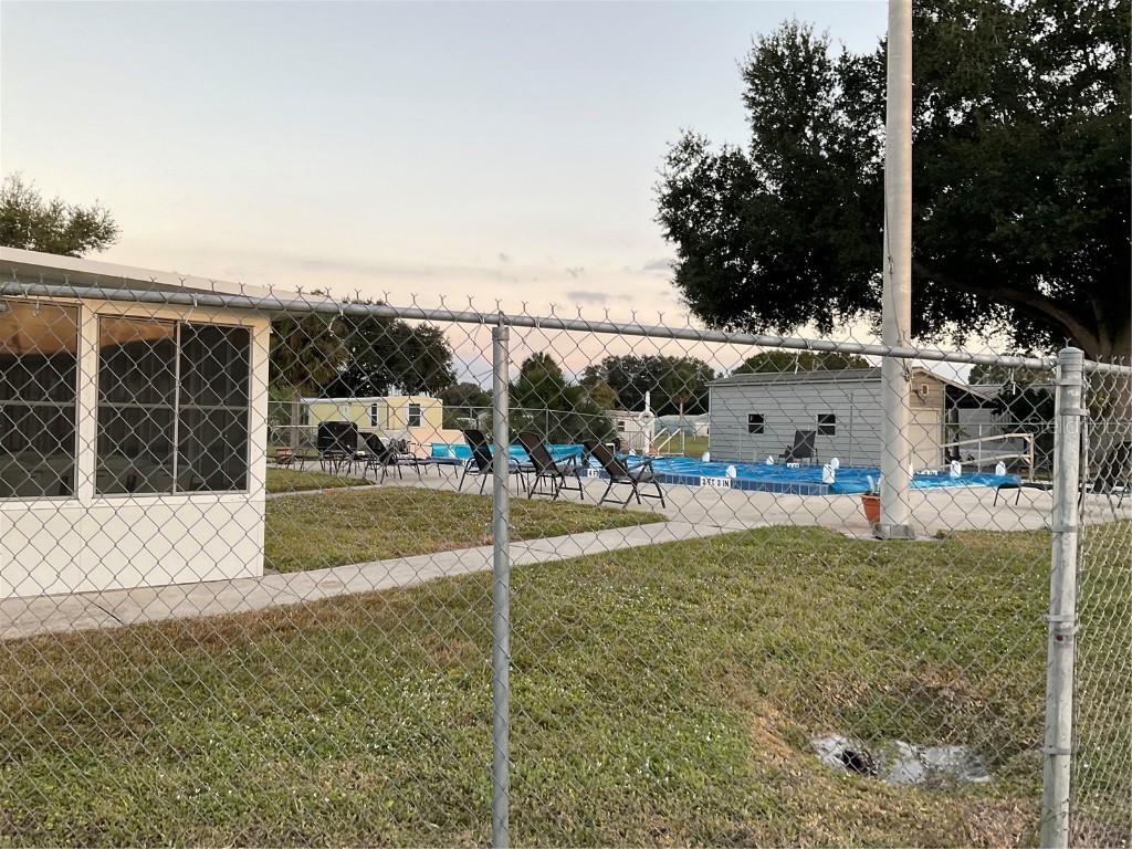 1339 Old Lakeport Road #11B Moore Haven FL 33471 - LAKE OKEECHOBEE OK225745 image19