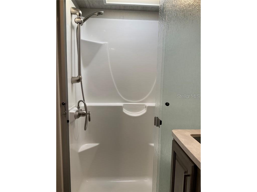 1339 Old Lakeport Road #13B Moore Haven FL 33471 - LAKE OKEECHOBEE OK225744 image17