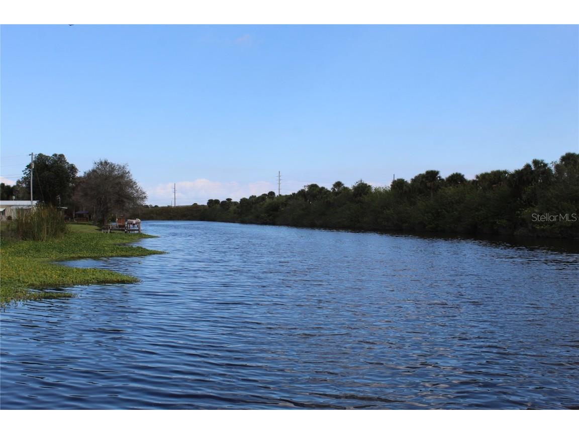 1339 Old Lakeport Road #16A Moore Haven FL 33471 - LAKE OKEECHOBEE OK224942 image3