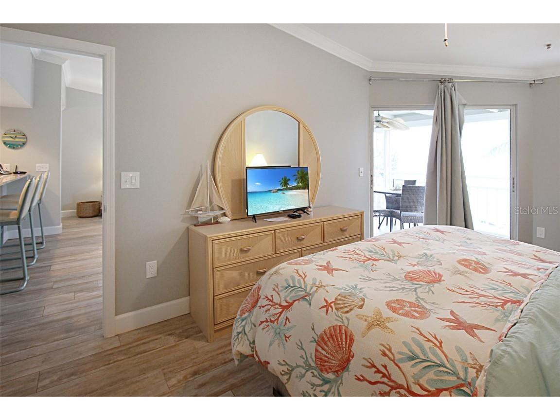 1339 Siesta Bayside Drive #1339-C Sarasota FL 34242 A4592996 image24