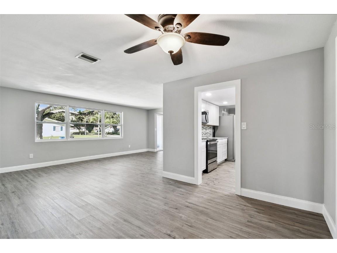 1339 Summerlin Drive Clearwater FL 33764 TB8441672 image17