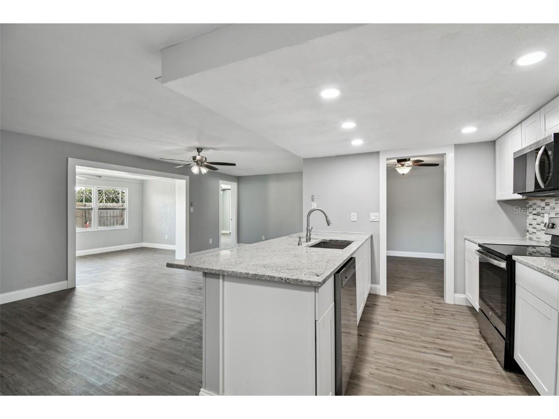 1339 Summerlin Drive Clearwater FL 33764 TB8441672 image23