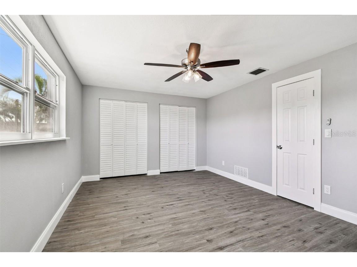 1339 Summerlin Drive Clearwater FL 33764 TB8441672 image35