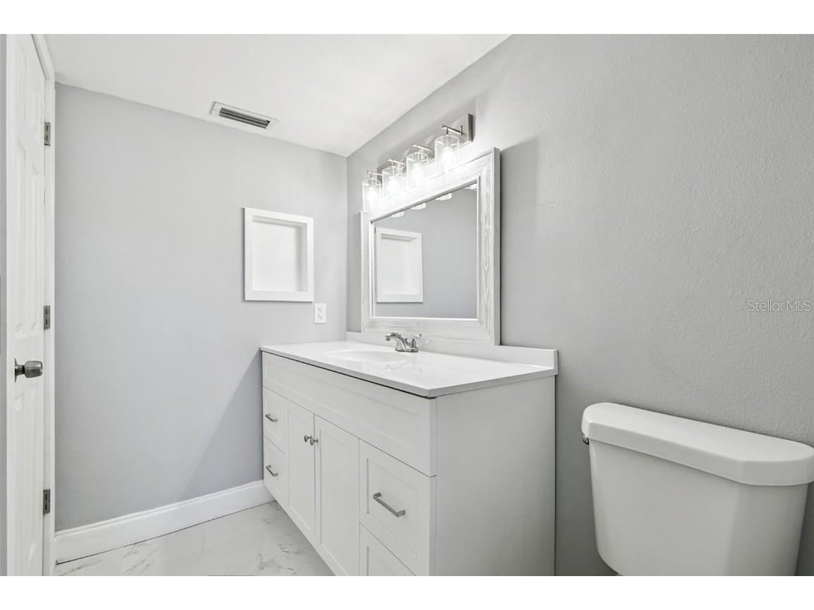 1339 Summerlin Drive Clearwater FL 33764 TB8441672 image40