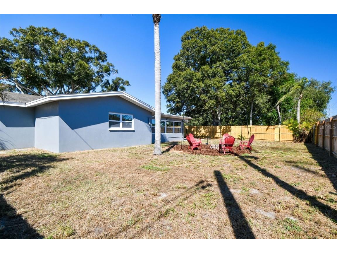 1339 Summerlin Drive Clearwater FL 33764 TB8441672 image64