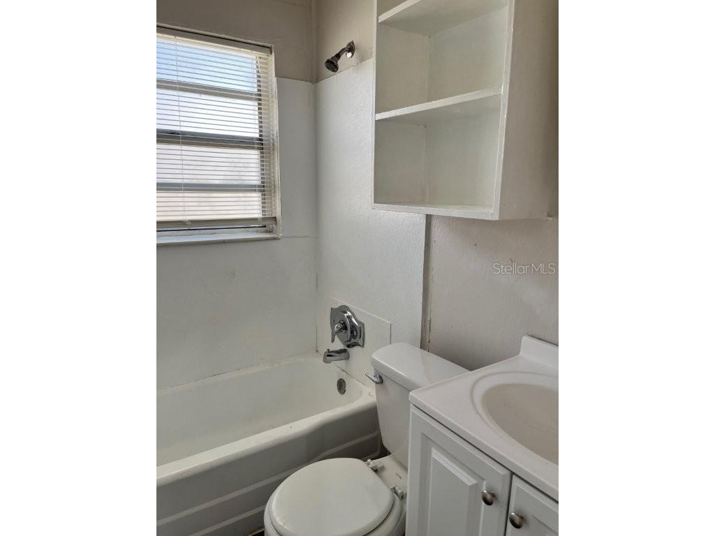 1339 Winnifred Street Orlando FL 32805 O6397817 image9