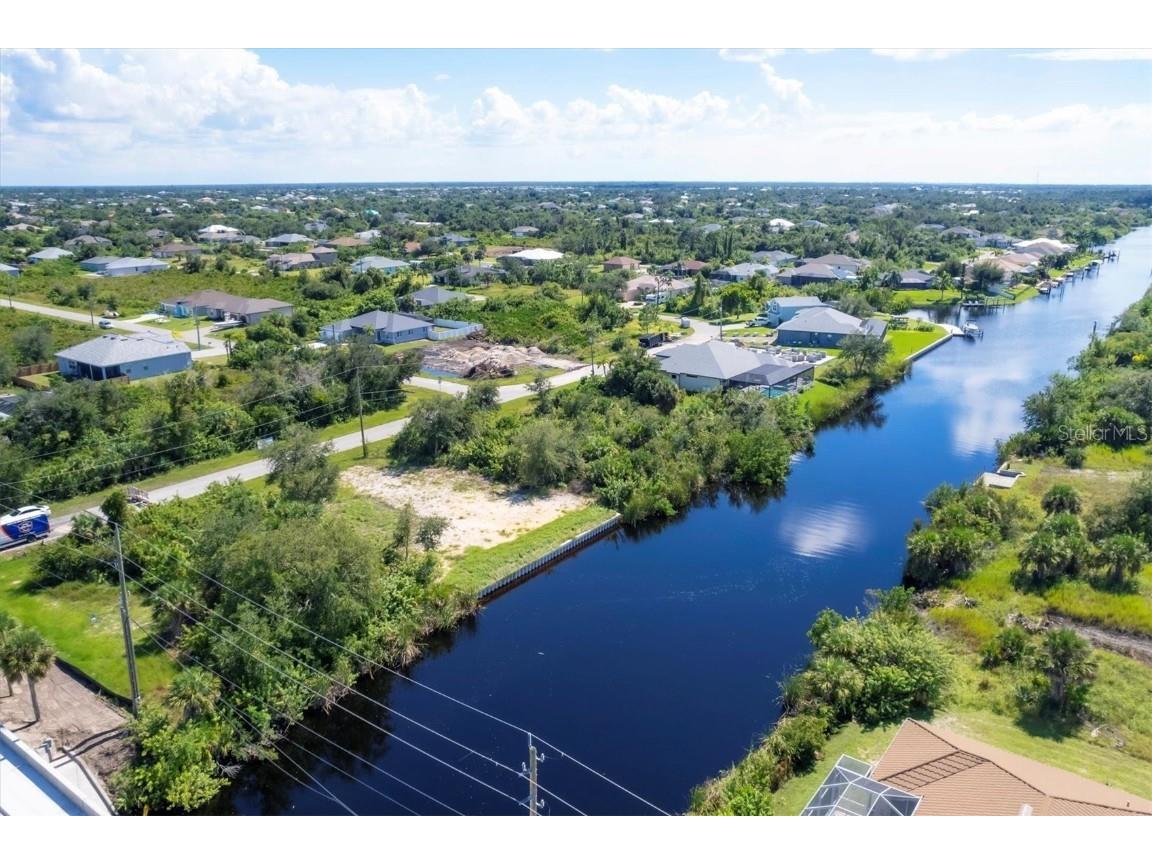 13391 Chenille Drive Port Charlotte FL 33981 - SANTA CRUZ WATERWAY C7498416 image5