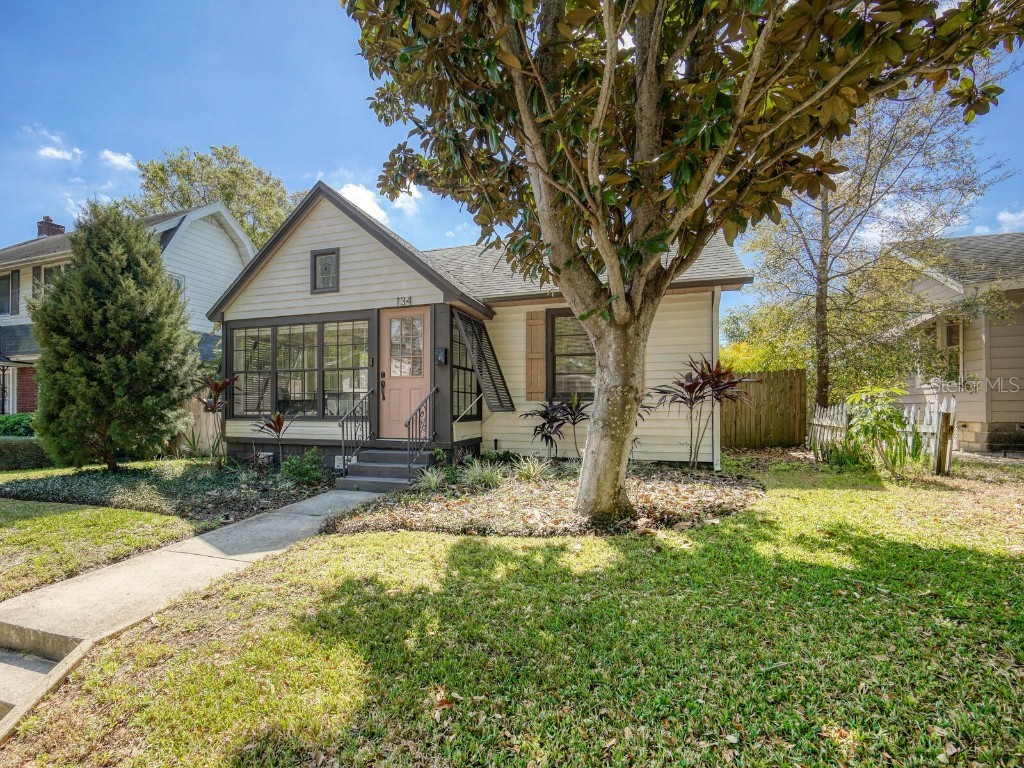 134 21st Avenue N Saint Petersburg FL 33704 U8192377 image1