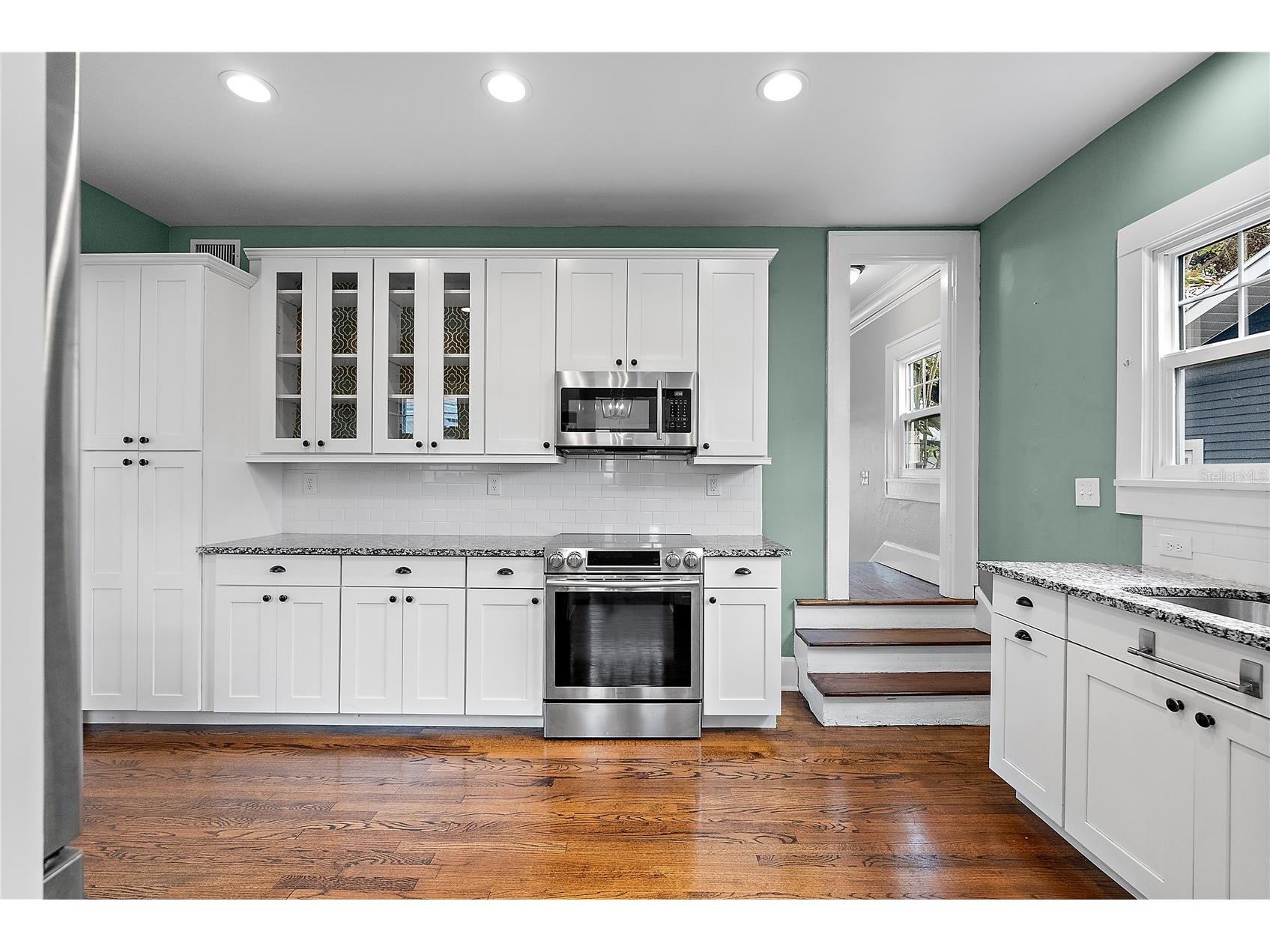 134 22nd Avenue N Saint Petersburg FL 33704 TB8483507 image20