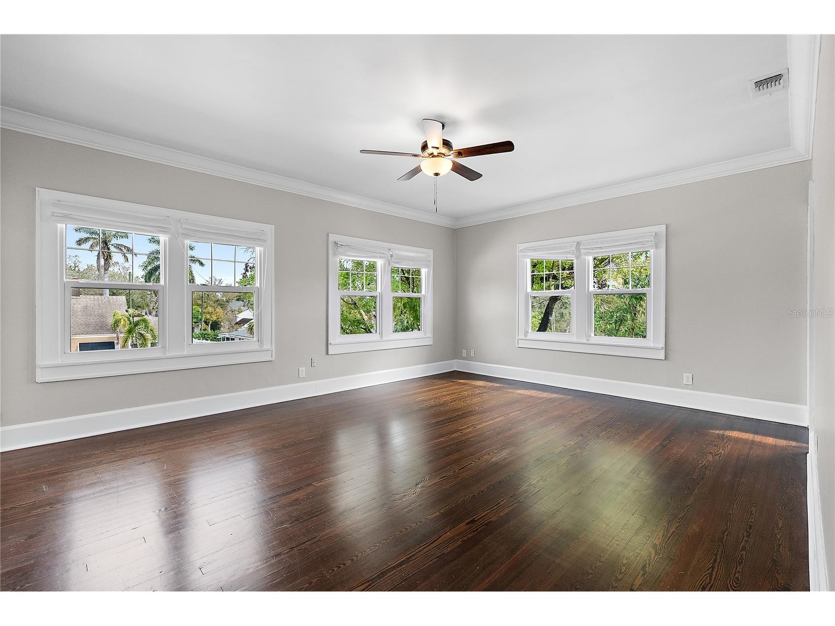 134 22nd Avenue N Saint Petersburg FL 33704 TB8483507 image26