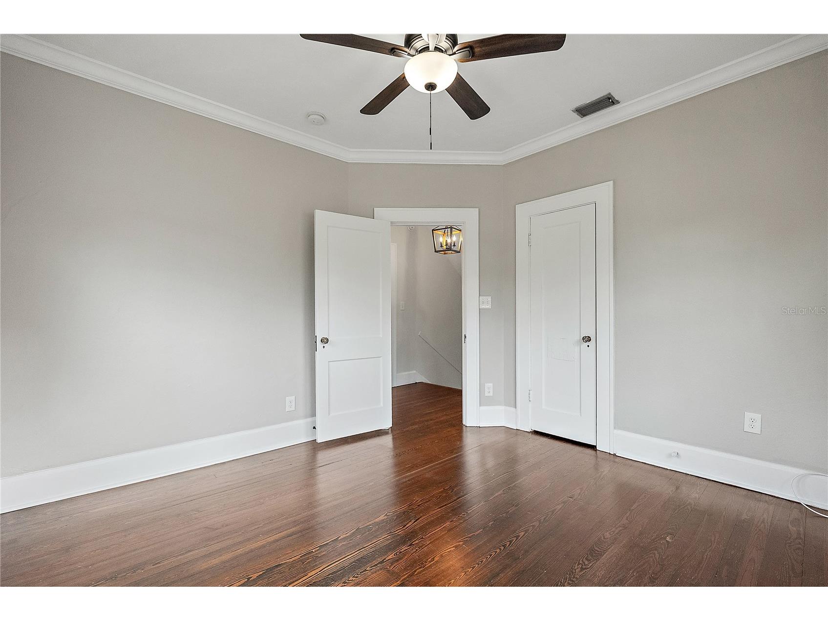 134 22nd Avenue N Saint Petersburg FL 33704 TB8483507 image33