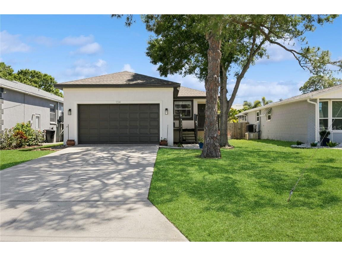 134 48th Avenue N Saint Petersburg FL 33703 TB8374371 image1