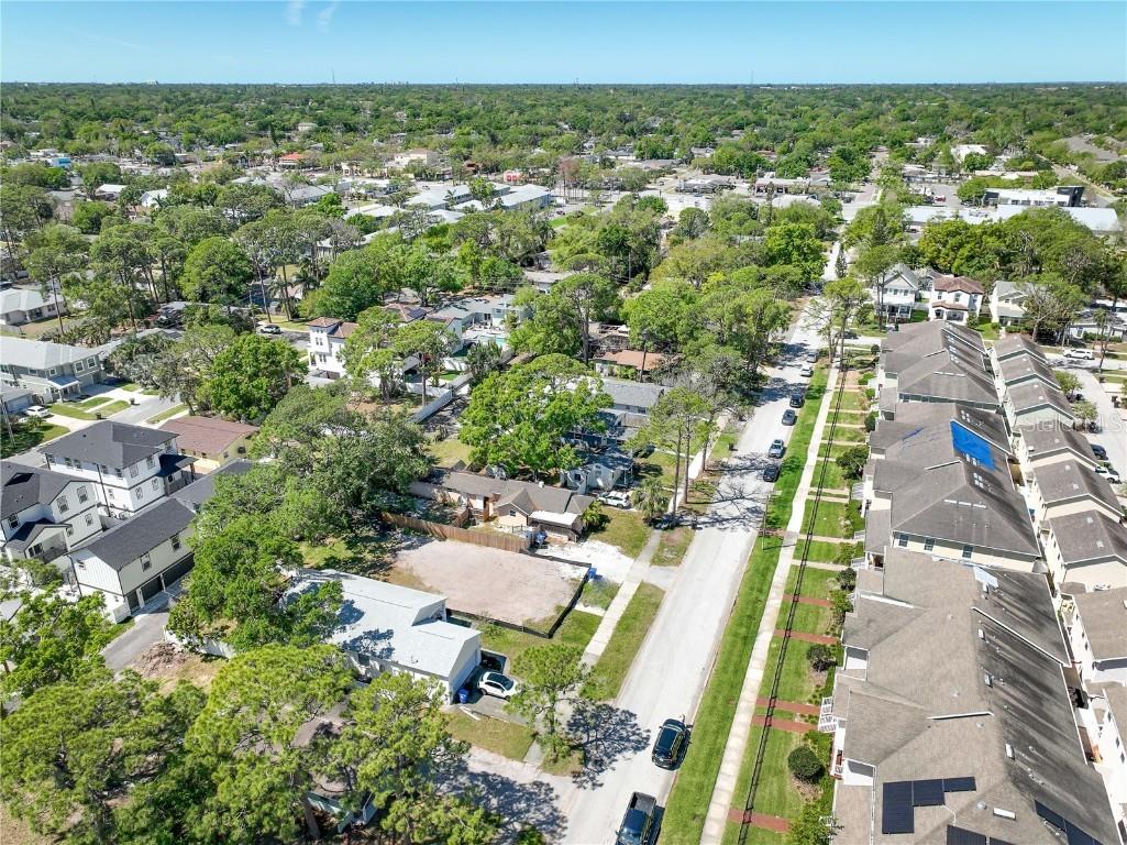 134 49th Avenue N Saint Petersburg FL 33703 TB8361329 image9