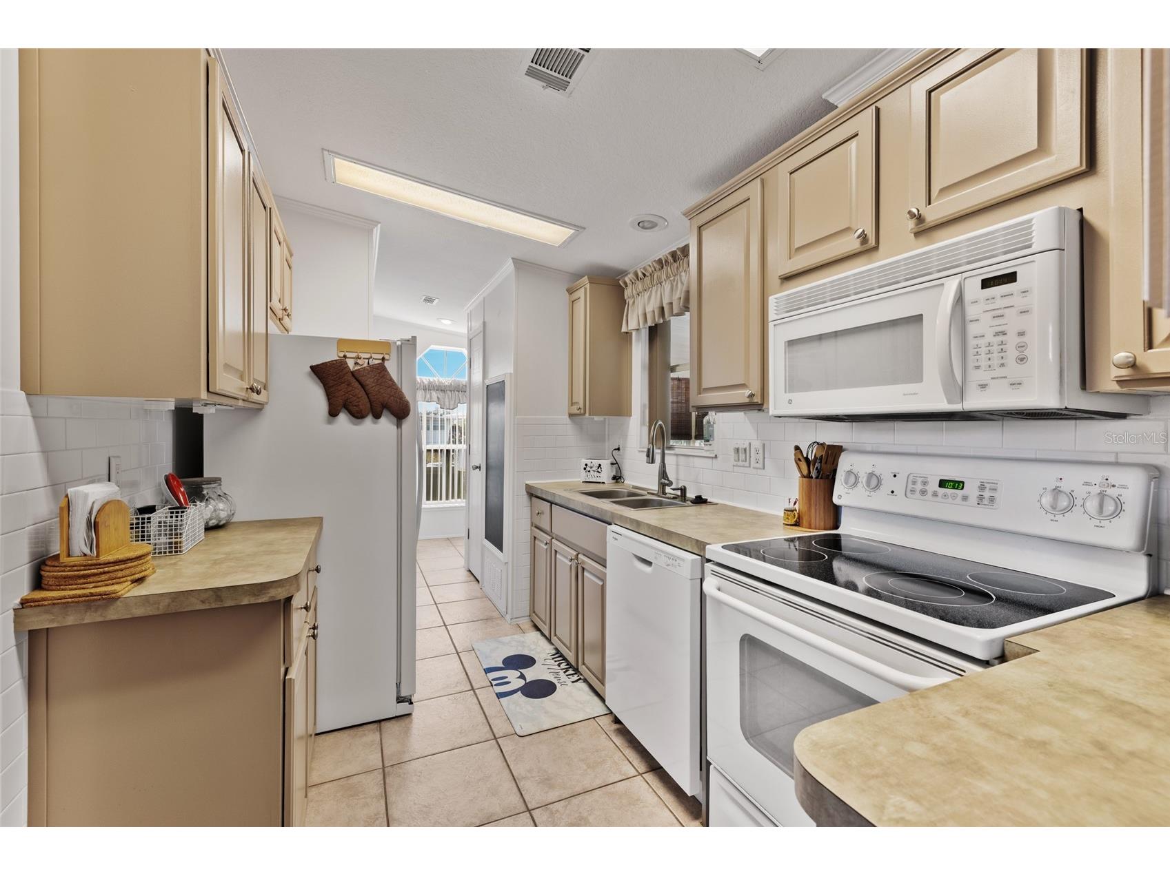 134 Americana Court NE #216 Saint Petersburg FL 33702 - TAMPA BAY TB8474949 image10