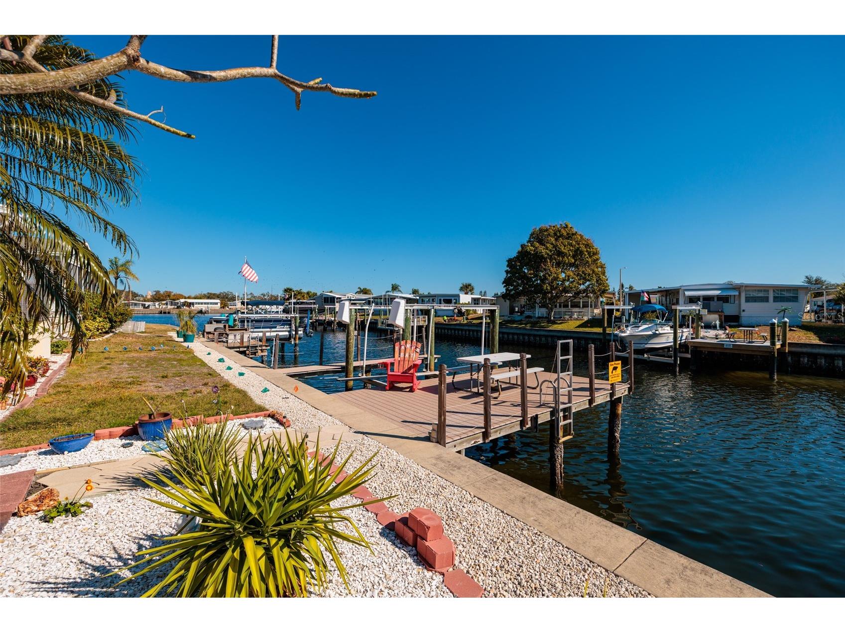 134 Americana Court NE #216 Saint Petersburg FL 33702 - TAMPA BAY TB8474949 image23