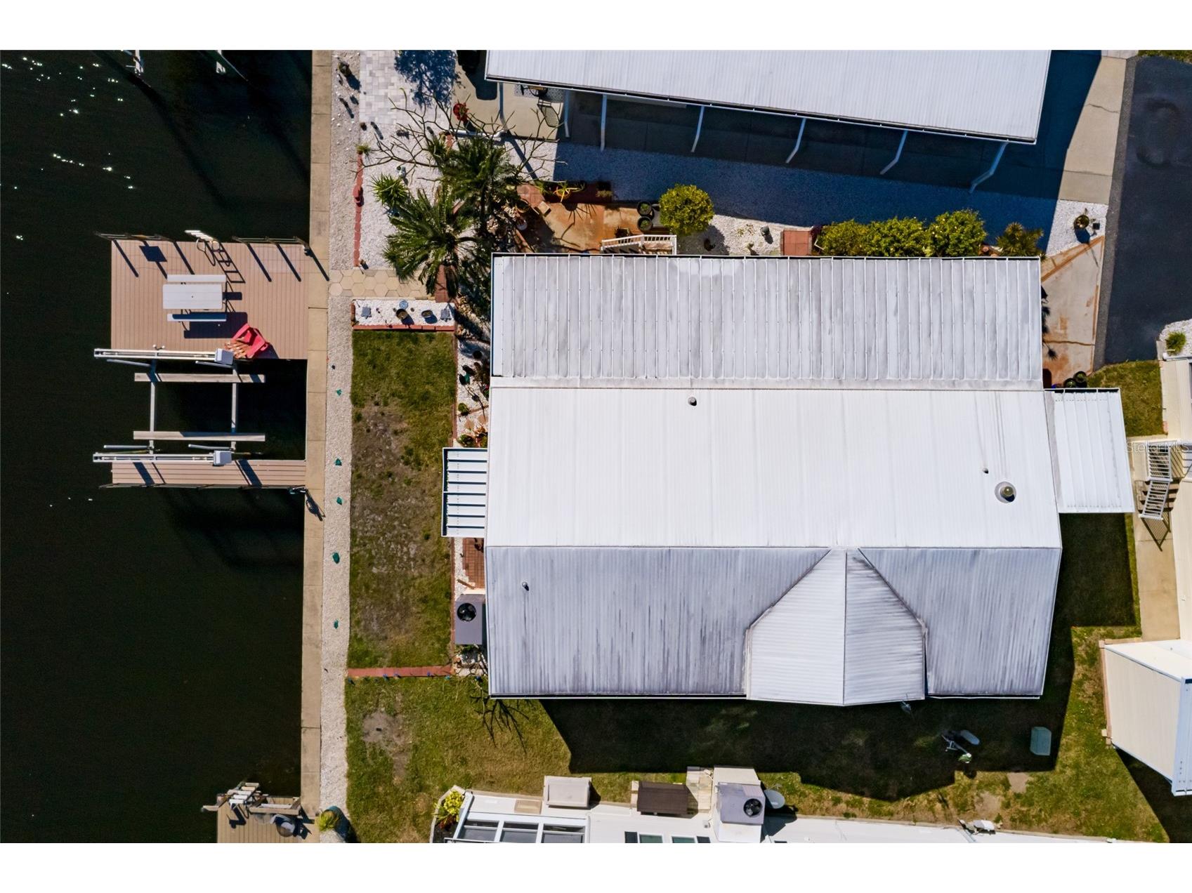 134 Americana Court NE #216 Saint Petersburg FL 33702 - TAMPA BAY TB8474949 image25