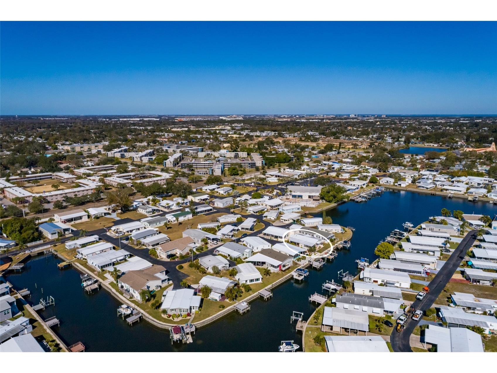 134 Americana Court NE #216 Saint Petersburg FL 33702 - TAMPA BAY TB8474949 image40