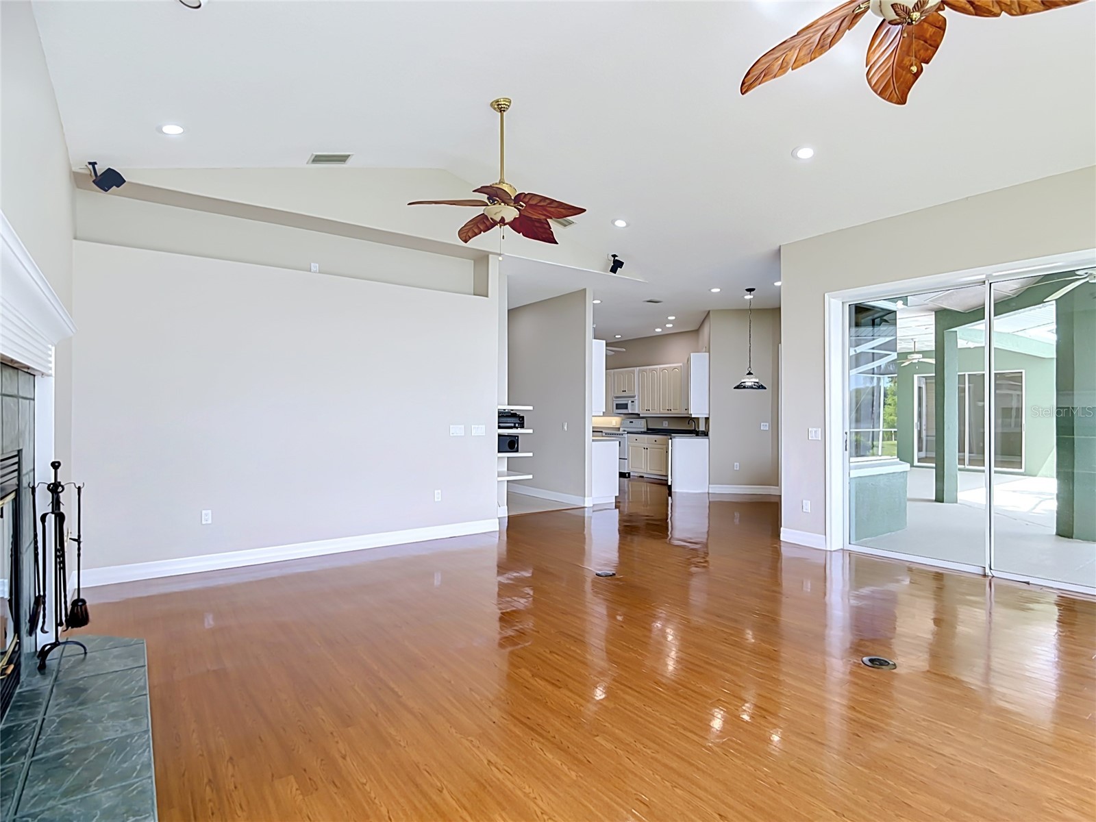 134 Bayberry Drive Polk City FL 33868 - LAKE AGNES TB8505039 image16
