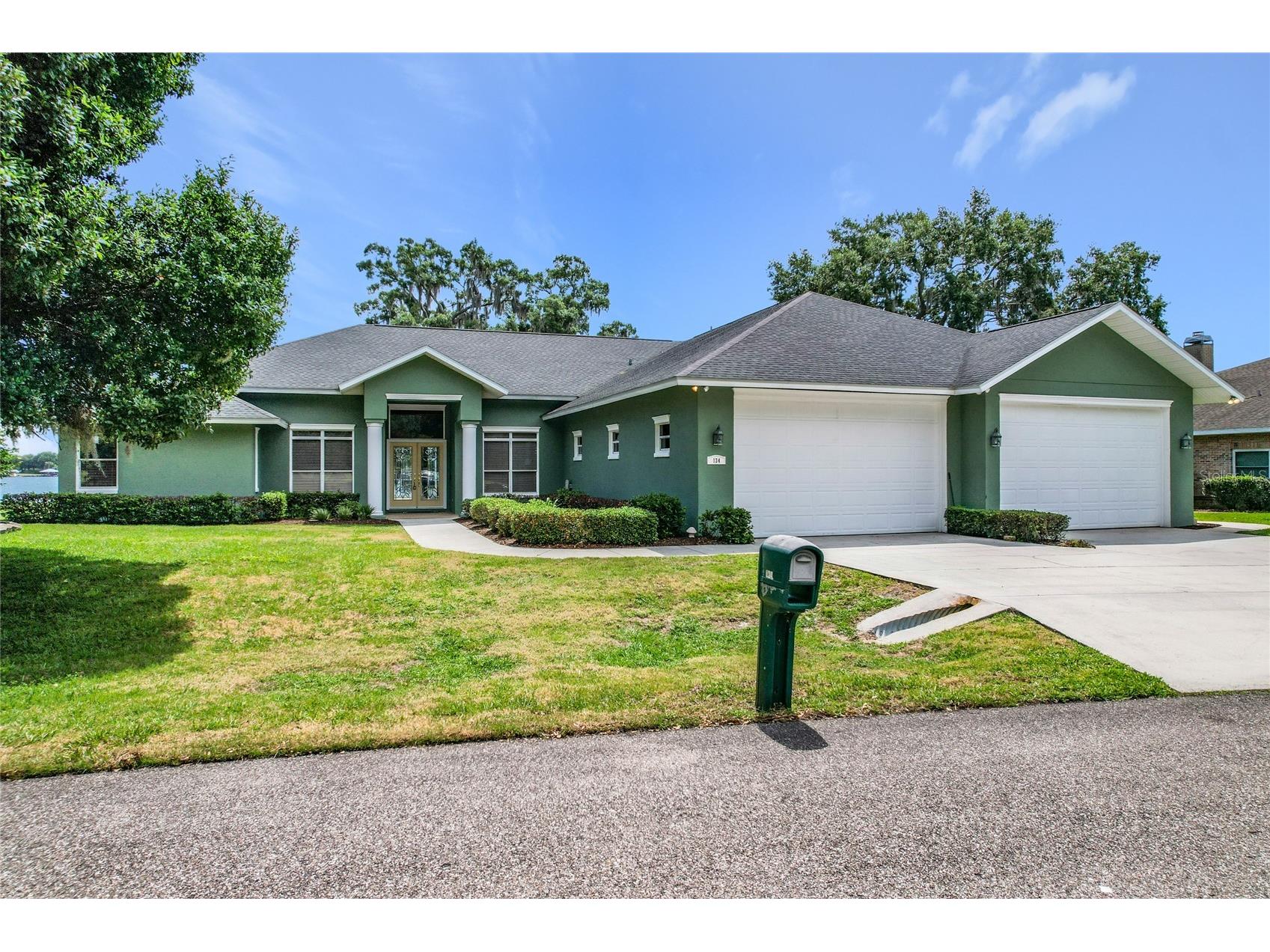 134 Bayberry Drive Polk City FL 33868 - LAKE AGNES TB8505039 image3