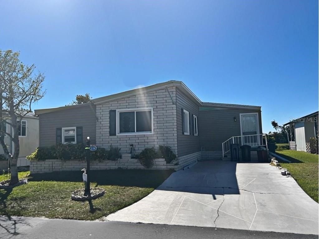 134 Bermuda Way North Port FL 34287 J960240 image1