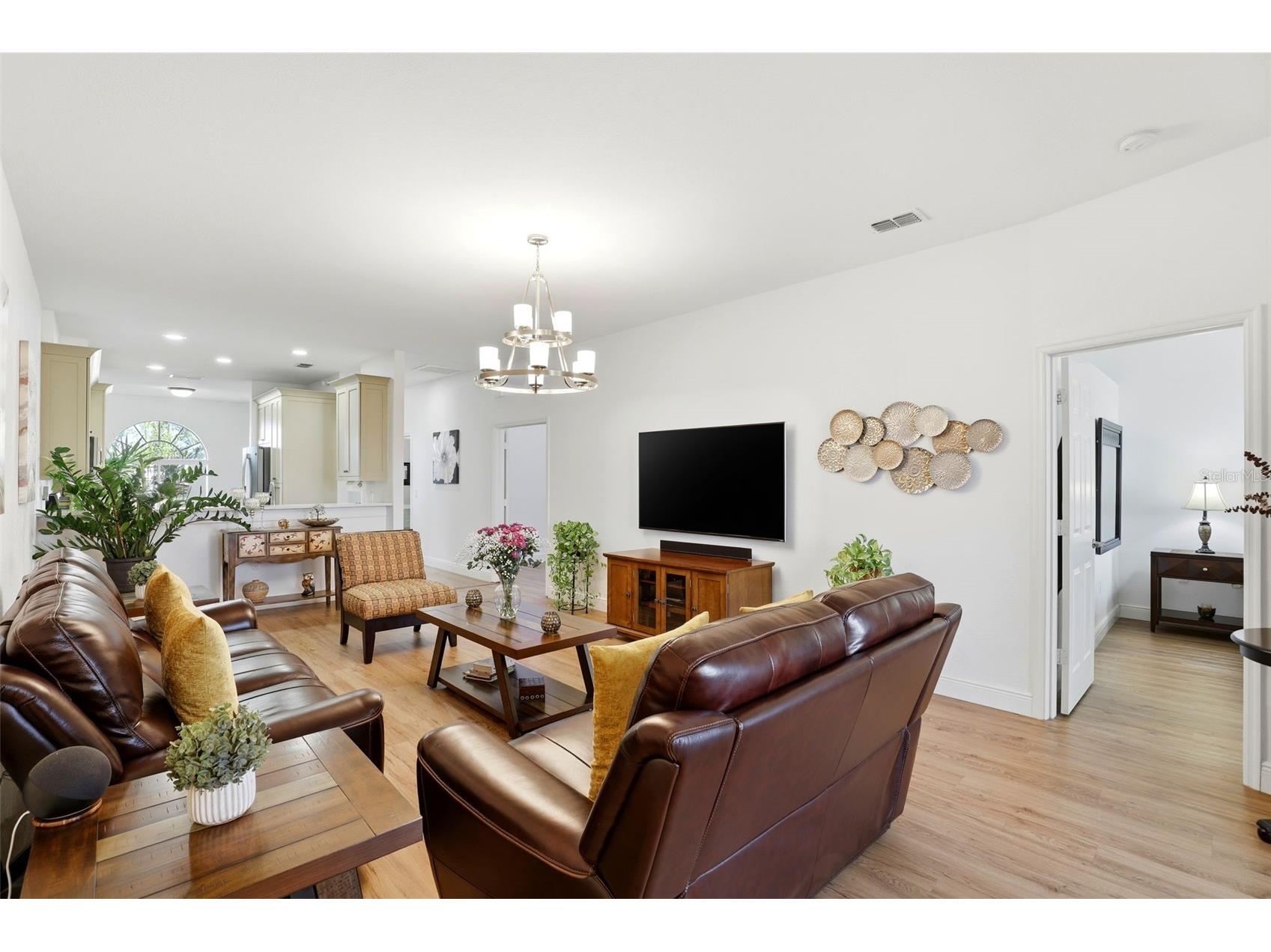 134 Club Villas Ln Kissimmee FL 34744 S5143413 image12