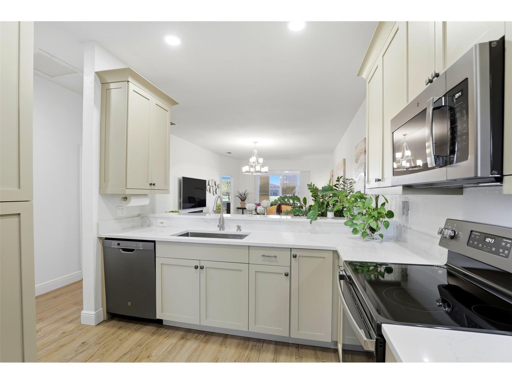 134 Club Villas Ln Kissimmee FL 34744 S5143413 image15