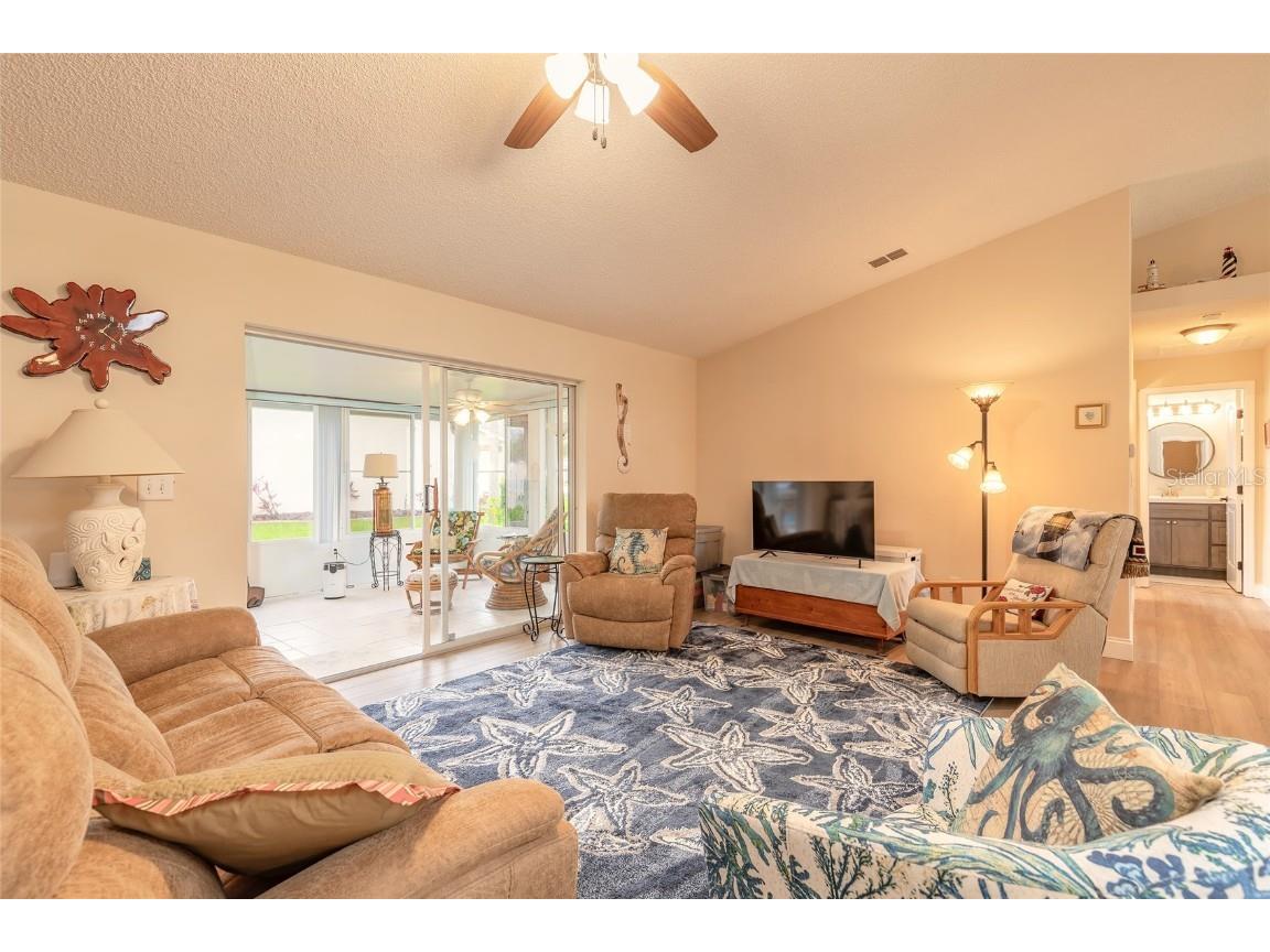 134 Deskin Drive South Daytona FL 32119 V4945524 image6