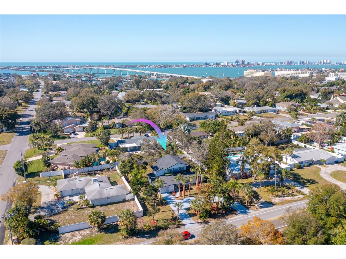 134 Indian Rocks Road S Belleair Bluffs FL 33770 U8230180 image1