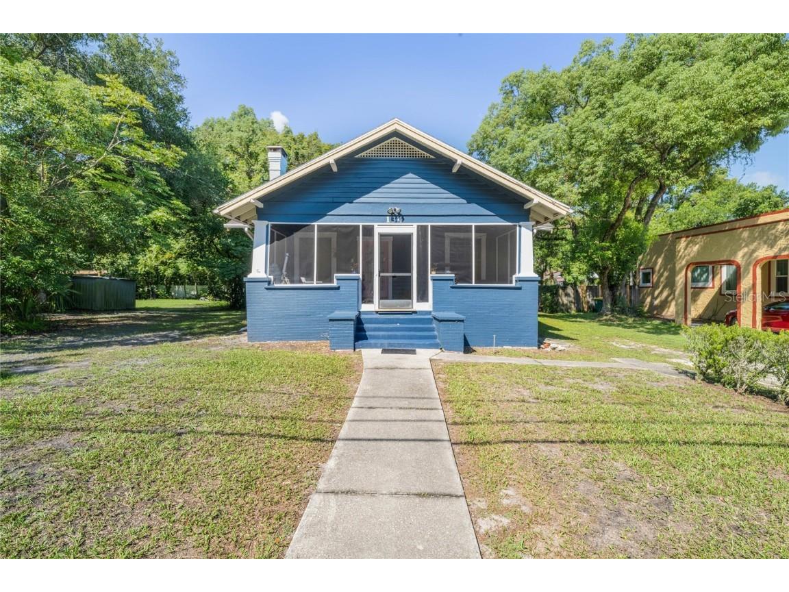 134 N Stone Street Deland FL 32720 V4932258 image1