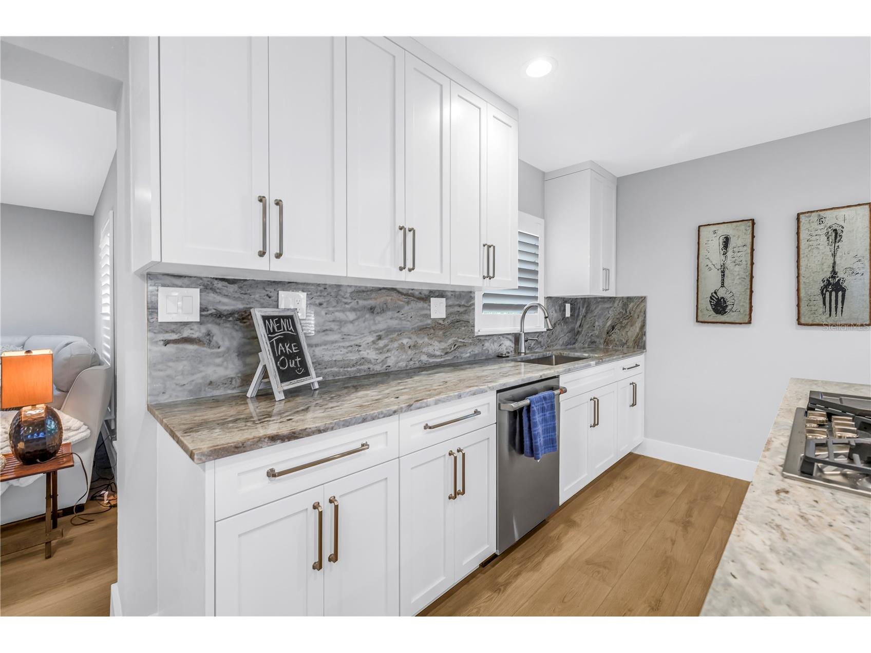 134 Riviera Way NE Saint Petersburg FL 33704 TB8470772 image11