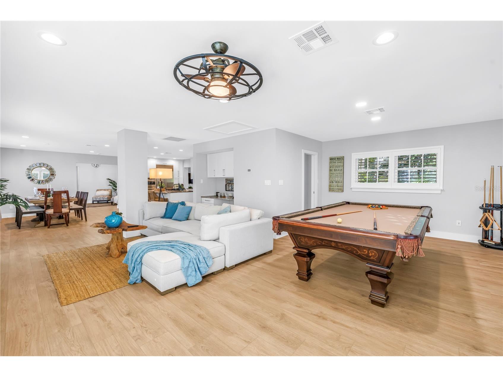 134 Riviera Way NE Saint Petersburg FL 33704 TB8470772 image18