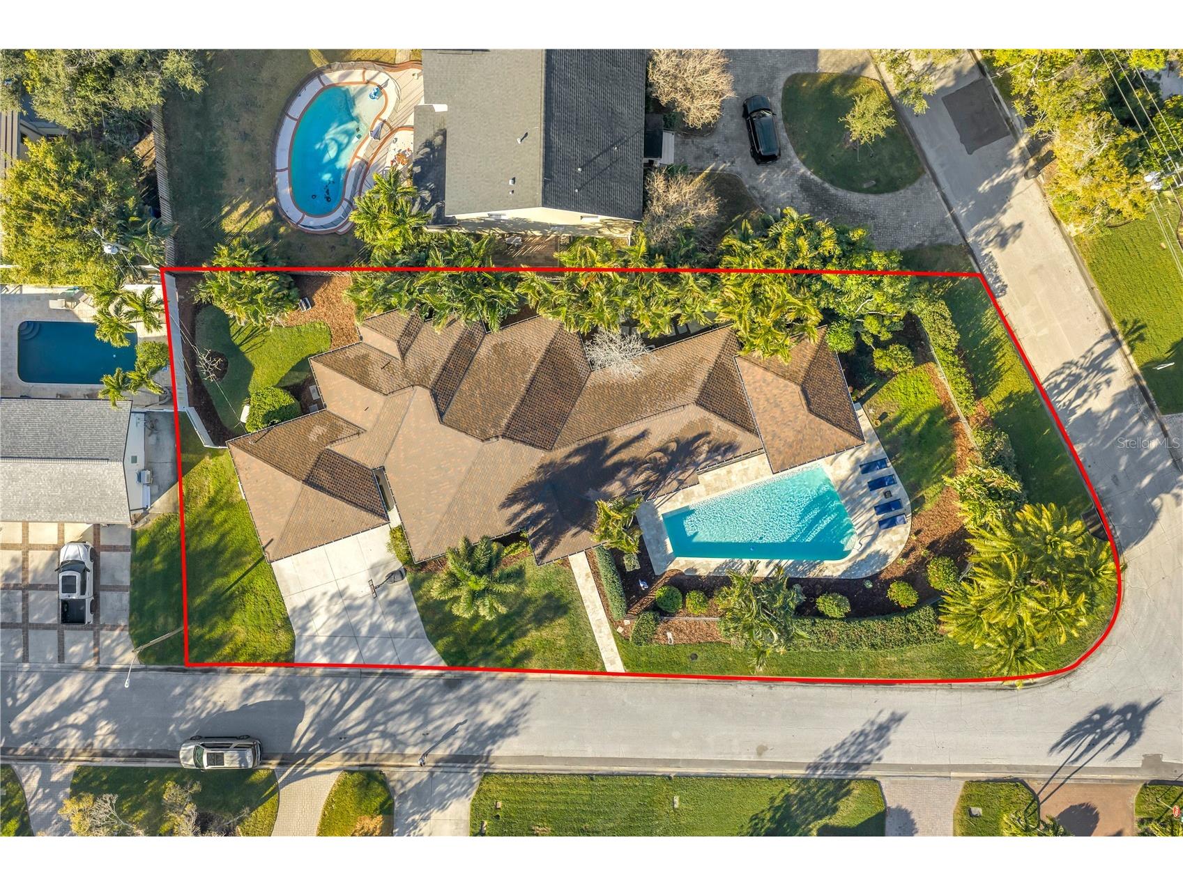 134 Riviera Way NE Saint Petersburg FL 33704 TB8470772 image2