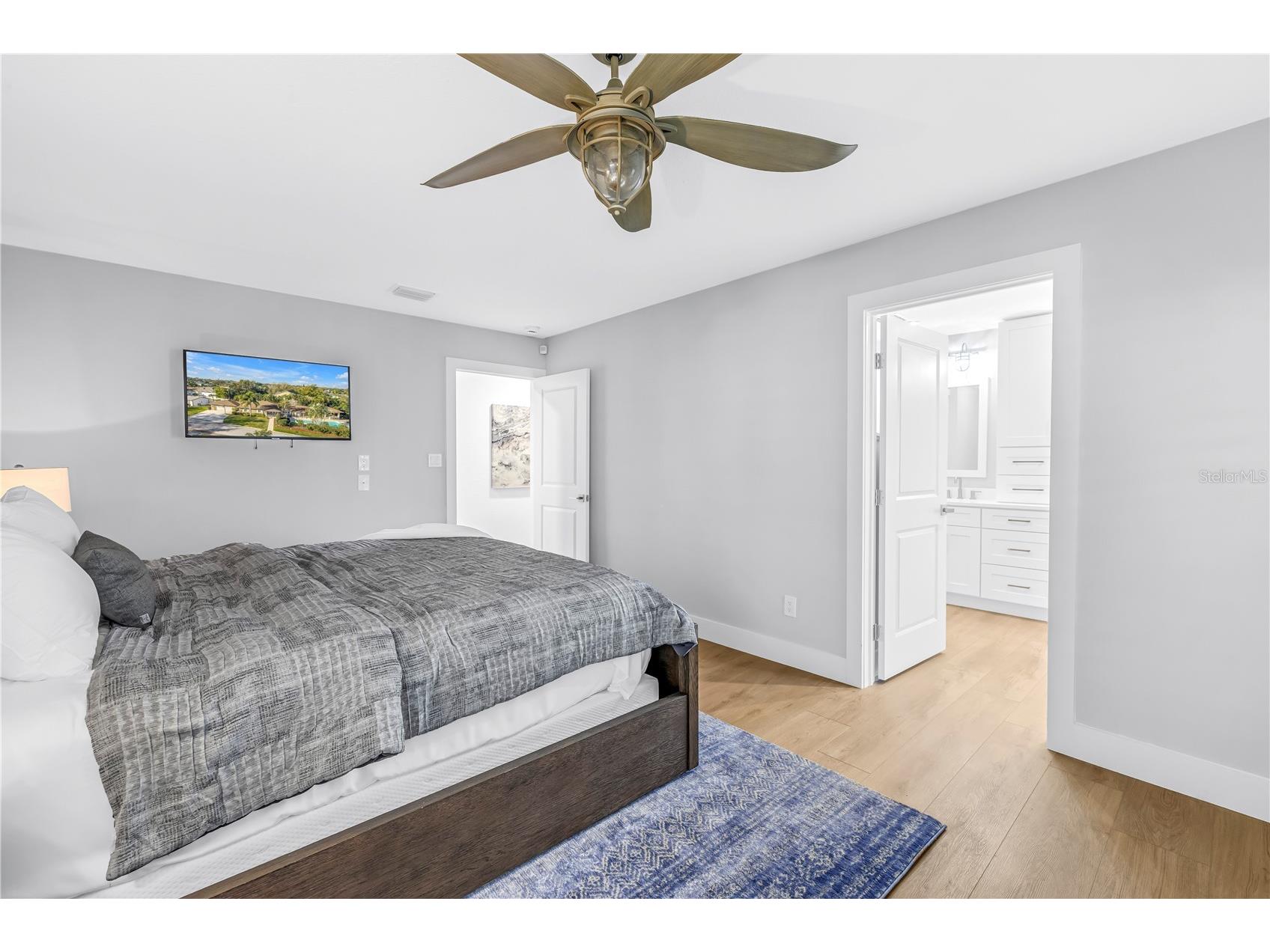 134 Riviera Way NE Saint Petersburg FL 33704 TB8470772 image23