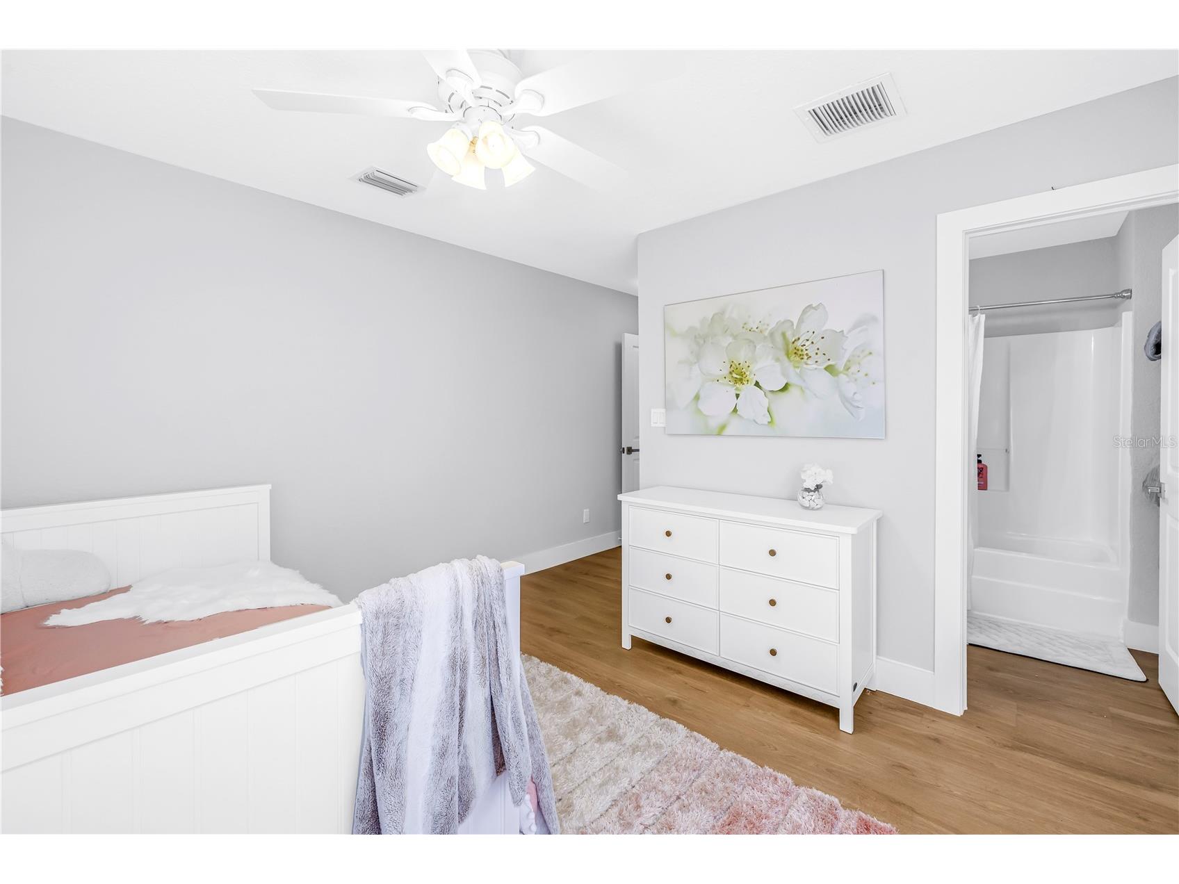 134 Riviera Way NE Saint Petersburg FL 33704 TB8470772 image29