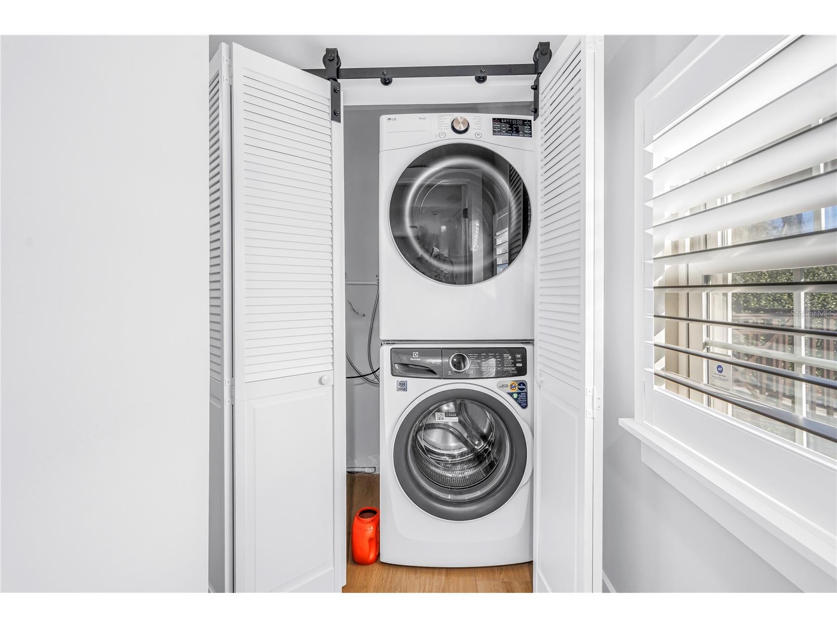 134 Riviera Way NE Saint Petersburg FL 33704 TB8470772 image34