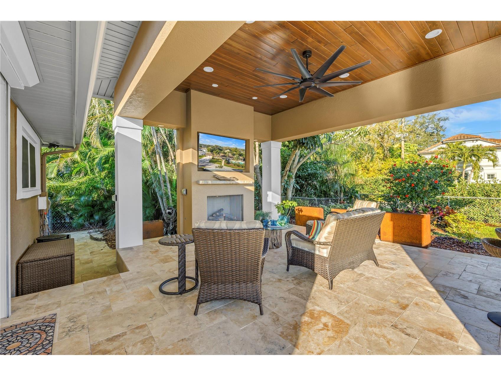 134 Riviera Way NE Saint Petersburg FL 33704 TB8470772 image37