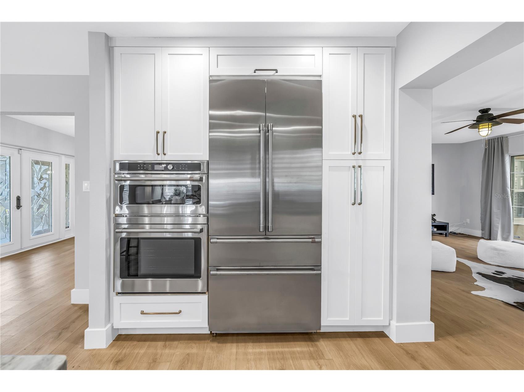 134 Riviera Way NE Saint Petersburg FL 33704 TB8470772 image9