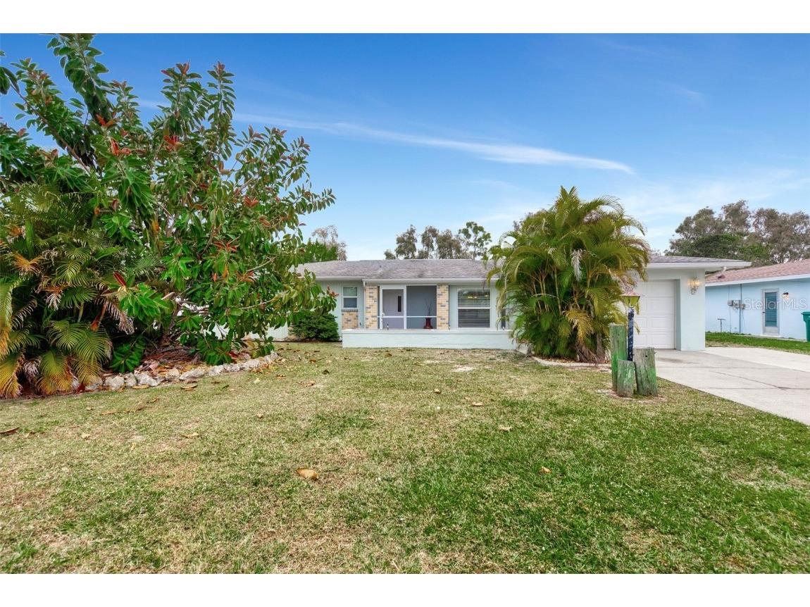 134 Rotonda Circle Rotonda West FL 33947 A4523848 image1