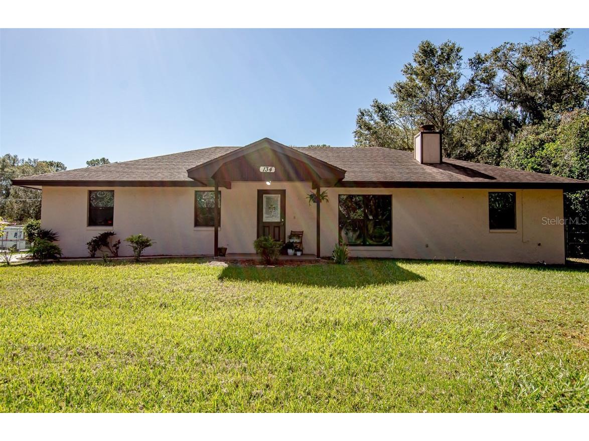 134 Sugar Creek Road, Winter Haven, FL, 33880 MLS L4940518 Edina Realty