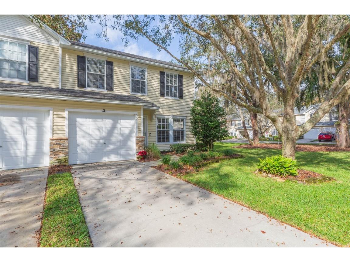 134 Woodknoll Place Valrico FL 33594 T3494720 image1
