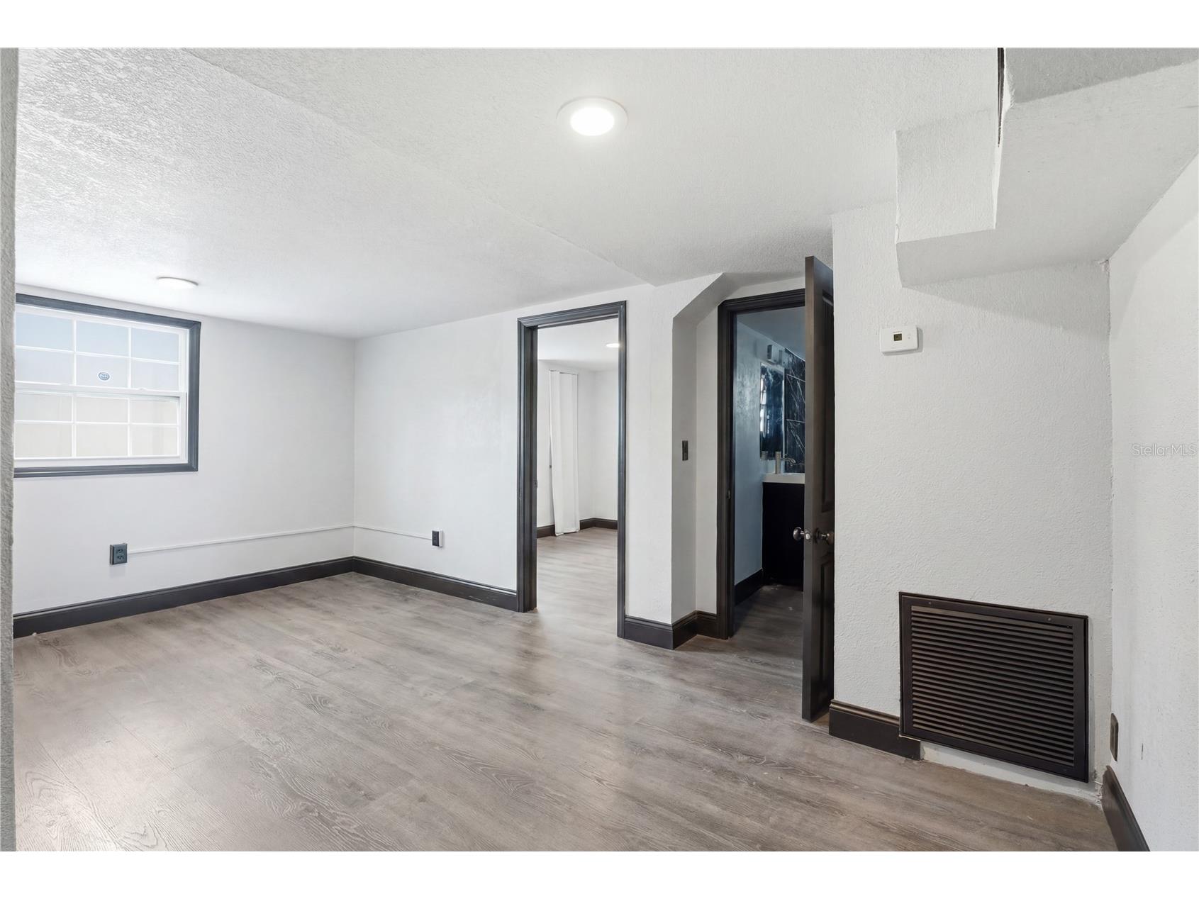 1340 13th Avenue S Saint Petersburg FL 33713 TB8521125 image10