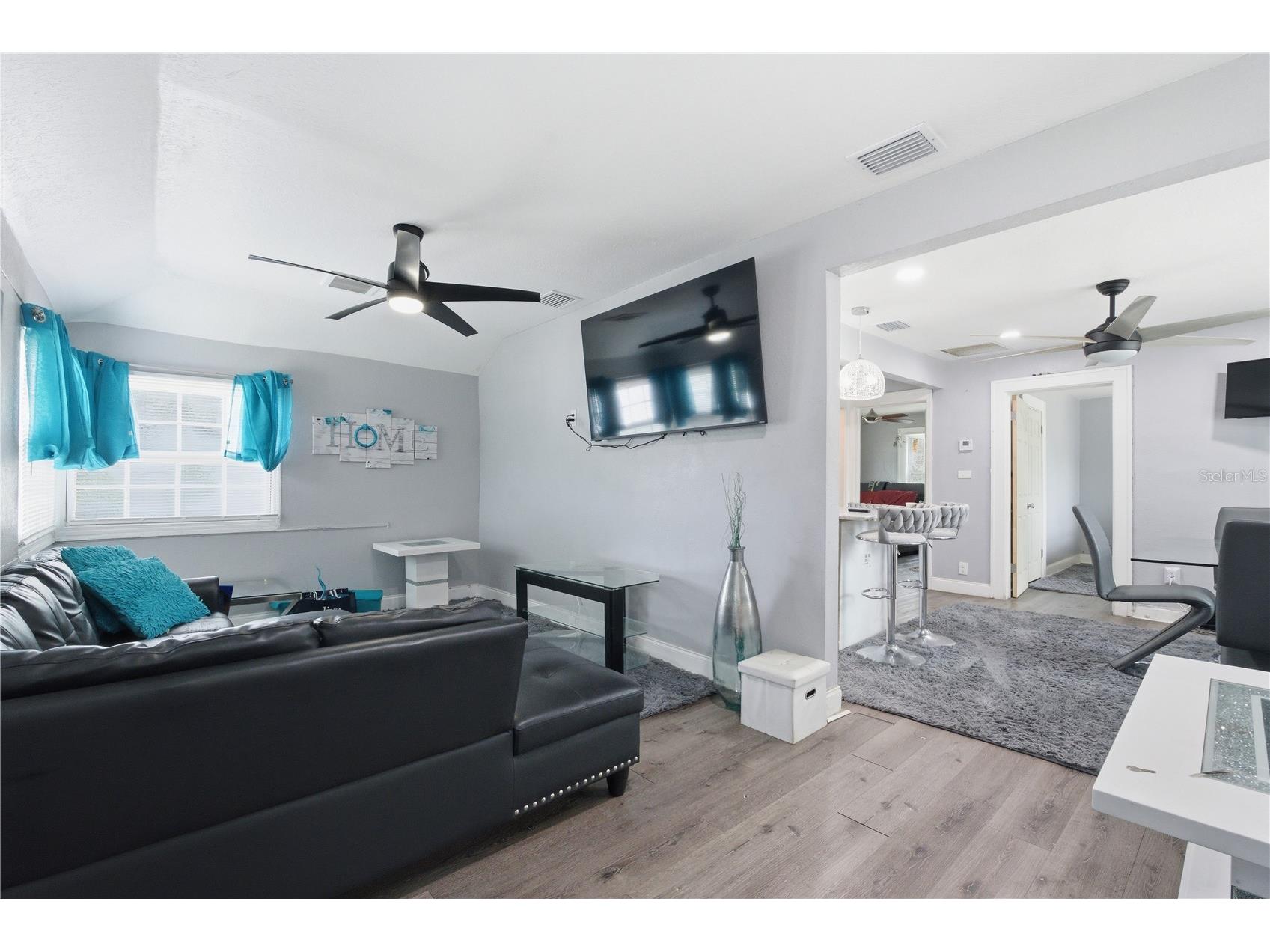 1340 13th Avenue S Saint Petersburg FL 33713 TB8521125 image3
