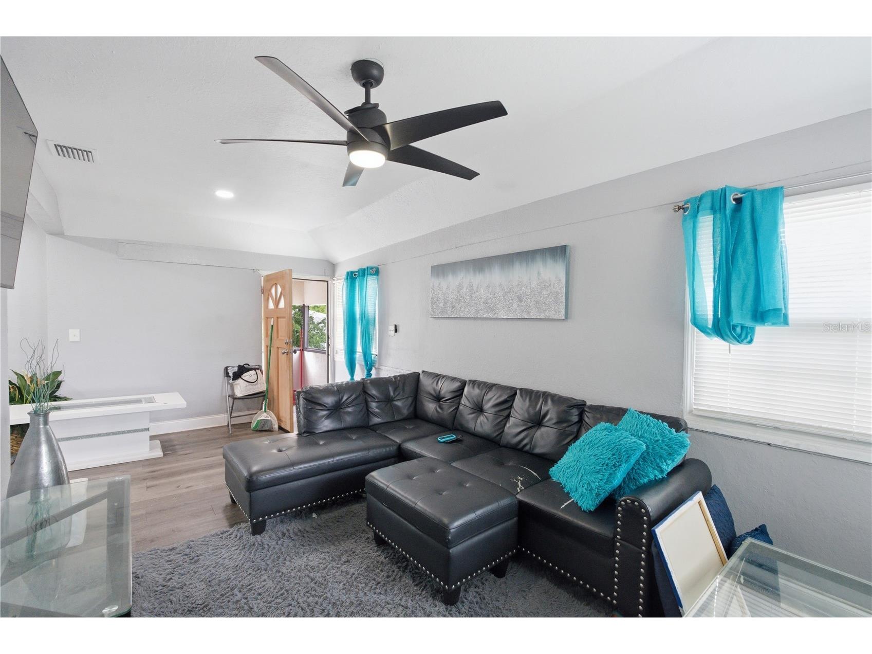 1340 13th Avenue S Saint Petersburg FL 33713 TB8521125 image4