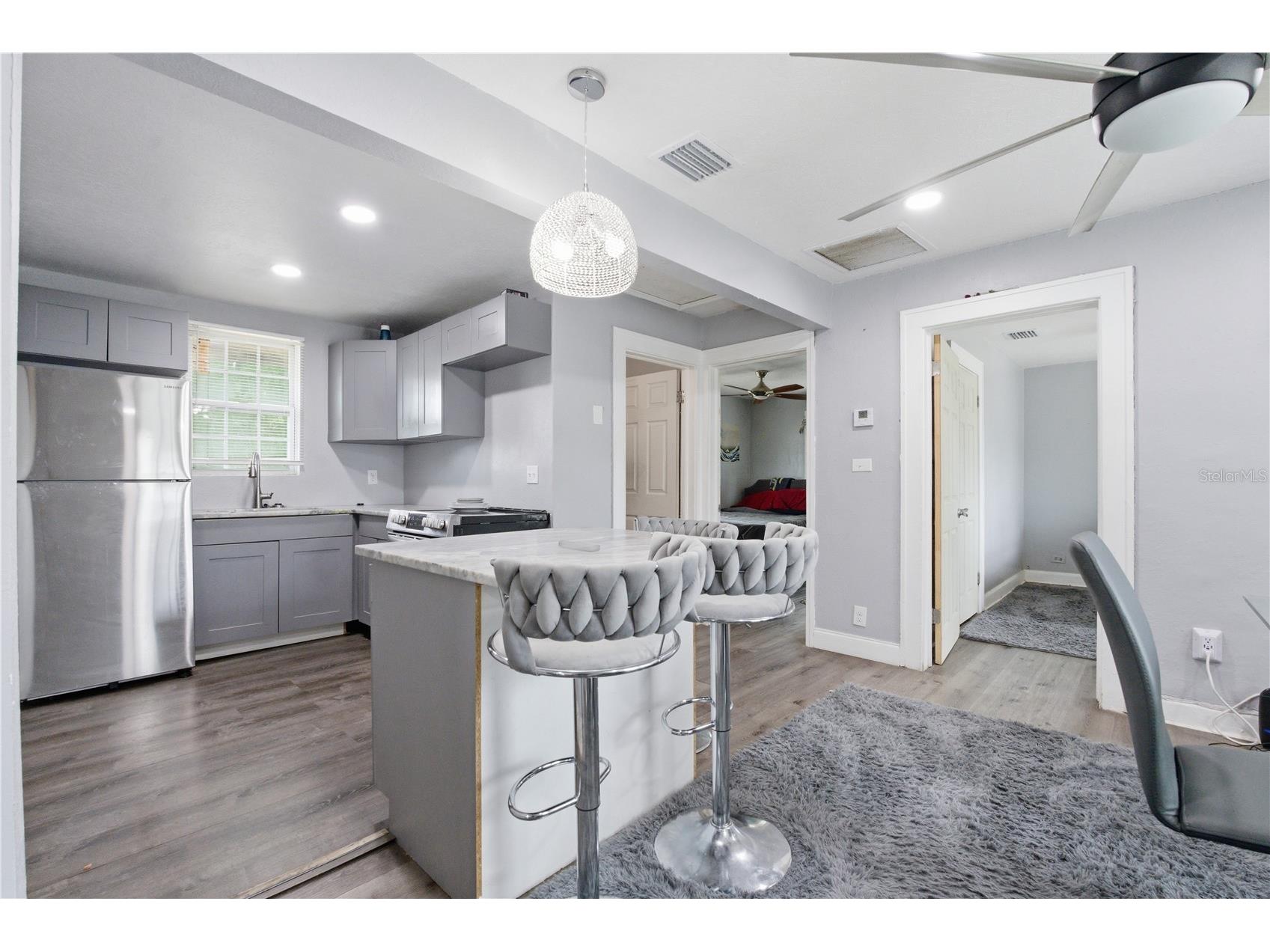 1340 13th Avenue S Saint Petersburg FL 33713 TB8521125 image5