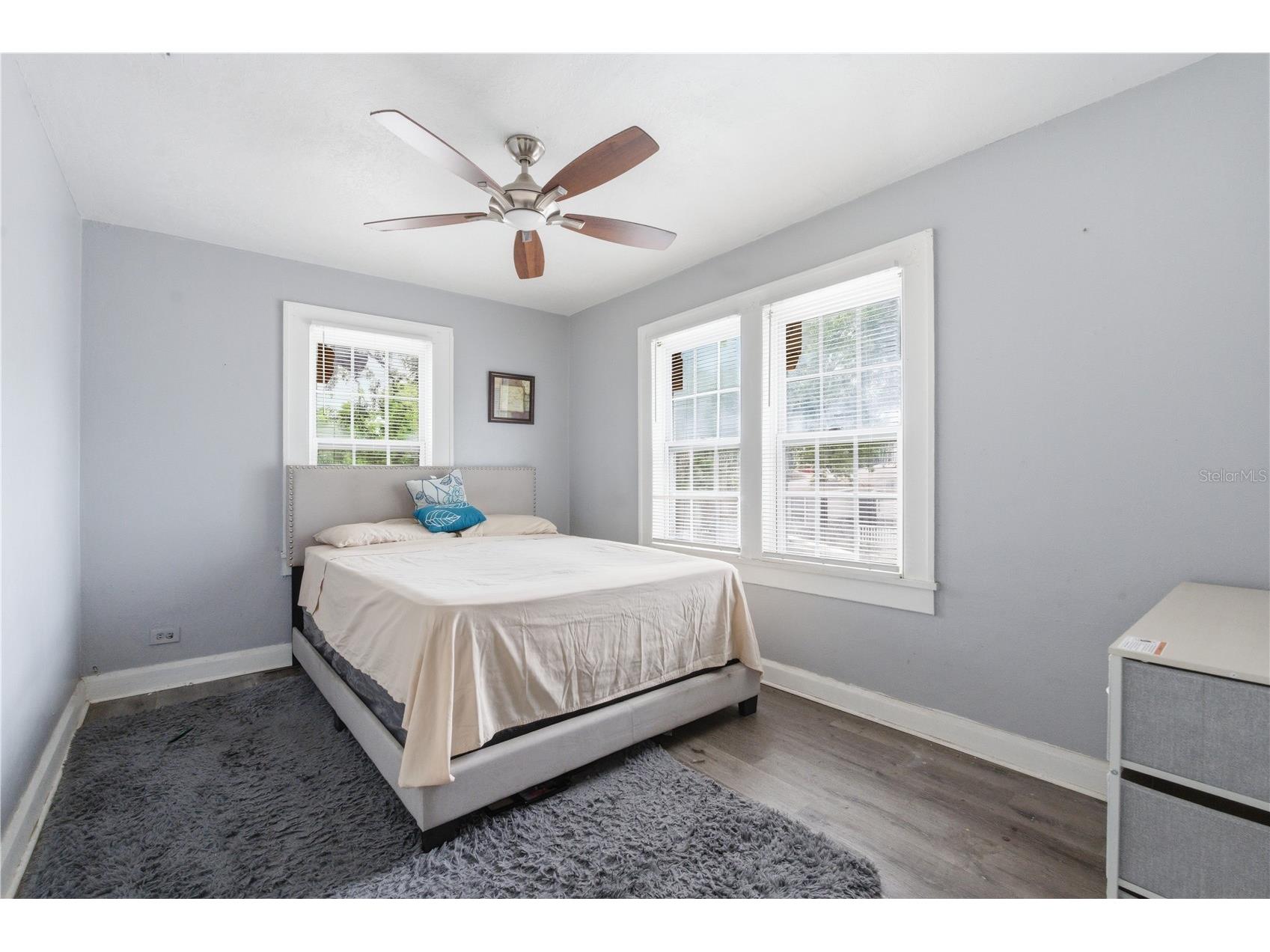 1340 13th Avenue S Saint Petersburg FL 33713 TB8521125 image8