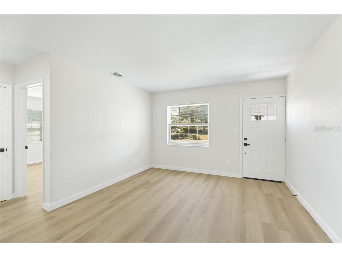 1340 46th Street S Saint Petersburg FL 33711 A4666749 image3