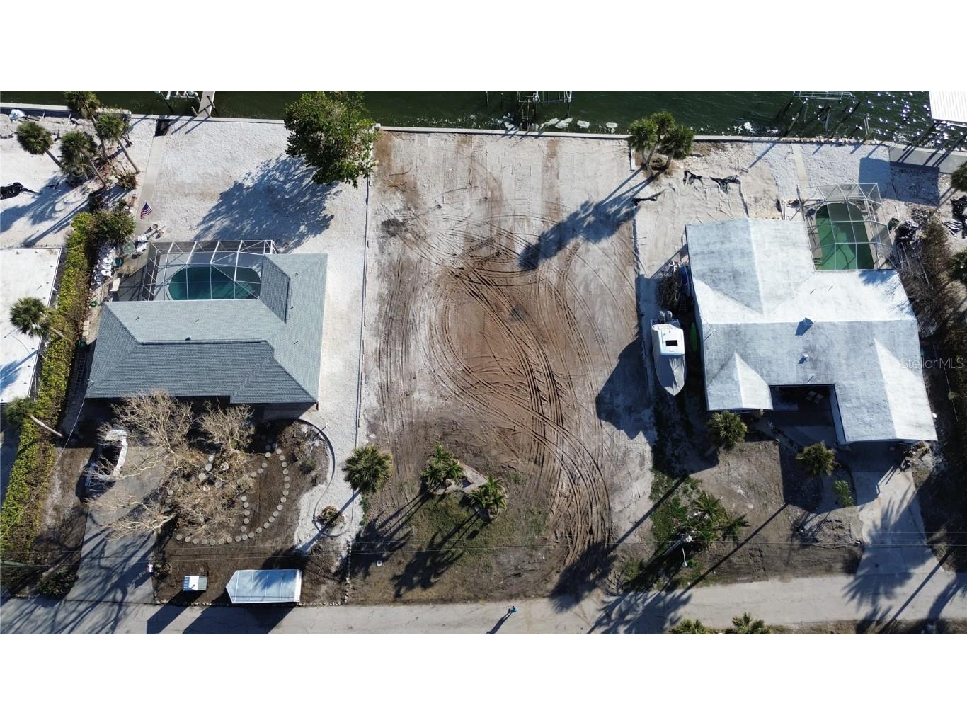 1340 Aqua View Lane Englewood FL 34223 D6139817 image1