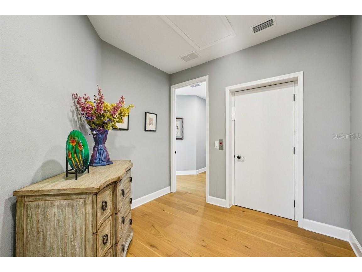 1340 Bayshore Boulevard #304 Dunedin FL 34698 TB8437458 image17