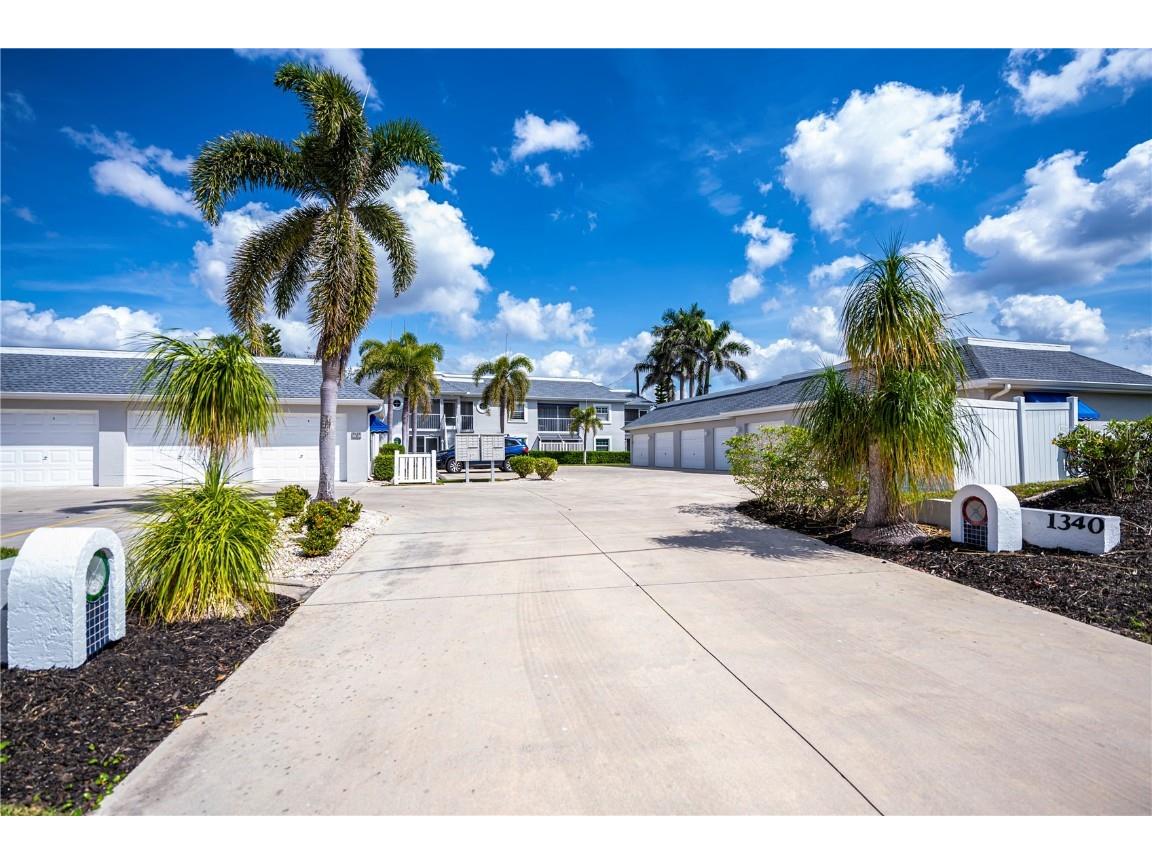 1340 San Cristobal Avenue #305 Punta Gorda FL 33983 C7505158 image1